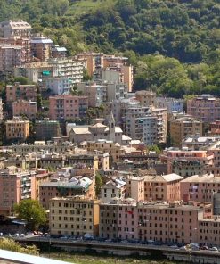 Rivarolo con balcone e residenza